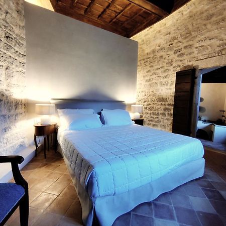 Отель Castel Di Luco Аквазанта-Терме Экстерьер фото